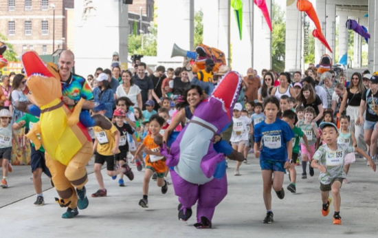 早春哪儿溜娃? 多伦多一大批恐龙主题活动正赶来~好玩有趣，自带“知识buff”